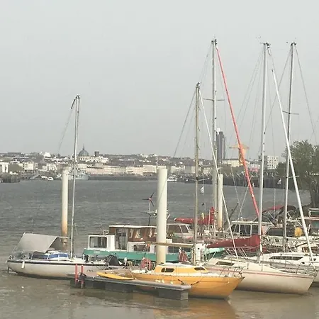 Le 22 Grand Rue بيت للعطل *